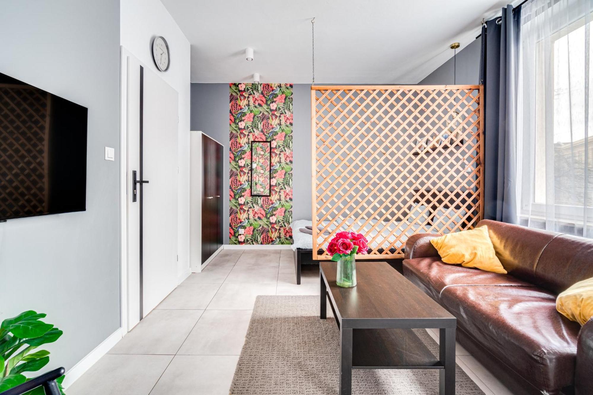 Monkey Apartment ~ 700M Main Square ~ Self Check-In 24H วรอตซวาฟ ภายนอก รูปภาพ